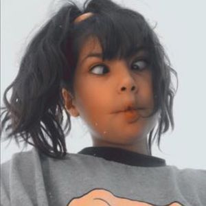 Meet your Posher, Lujane